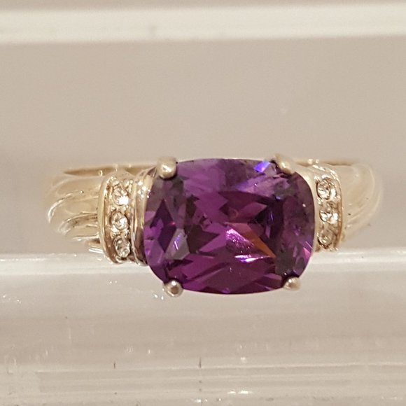 Sterling Amethyst Ring with side CZ accents - Picture 1 of 5